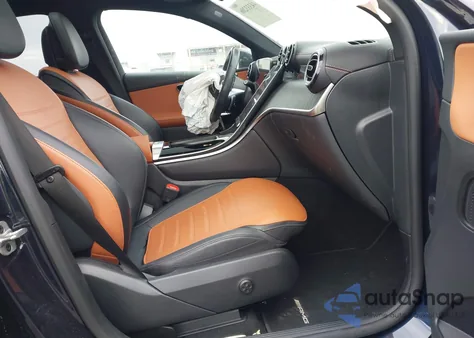 2024 Mercedes-Benz Glc 300 4Matic Coupe z USA, uszkodzony, nr VIN W1NKJ4HB3RF144664